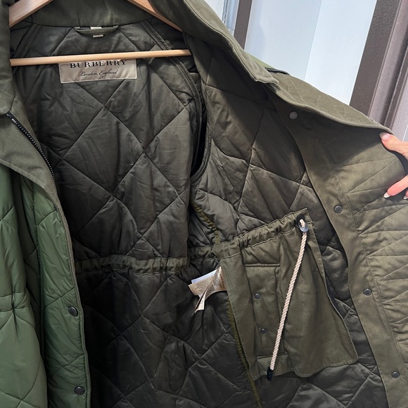 Burberry Quilted Shell Coat - Picture 6 of 6